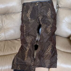 Columbia Brown Geometric Patterned Pants